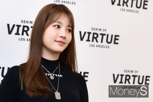 [머니S포토] 걸스데이 유라, '자신만만 새침매력' 듬뿍