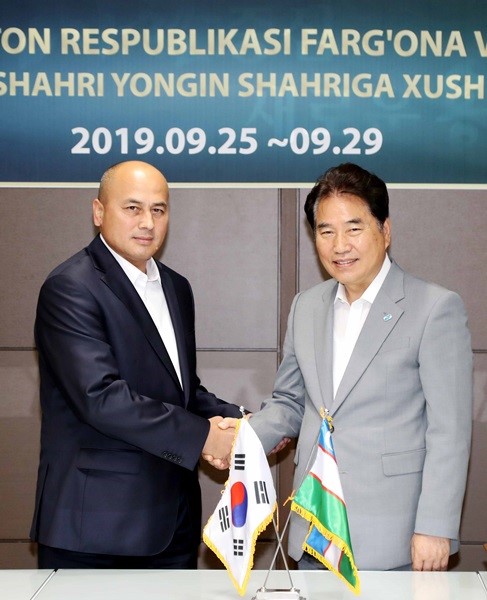 우즈벡 페르가나주 대표단 접견. / 사진제공=용인시
