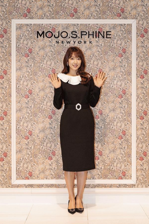 박신혜, 기품있는 레이디 룩