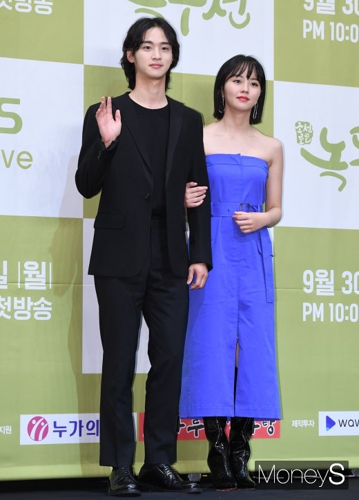 [머니S포토] '녹두전' 장동윤·김소현, 선남선녀 커플