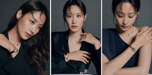 수현, 2019 FW  엠포리오 아르마니 시계 엠버서더 발탁