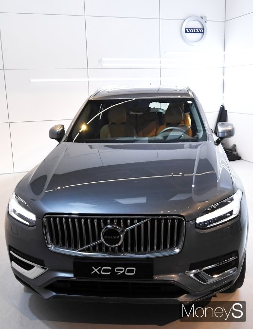 [머니S포토] 볼보 'XC90' 국내 최초 공개…8030만~1억3780만원