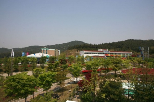 경기도청소년수련원이 7일부터 18일까지 졸업을 앞둔 도내 고등학교 3학년생을 대상으로 ‘2019 고3, 미래를 디자인하다 [래디, 고!]’ 프로그램 참가자를 모집한다. / 사진제공=경기도