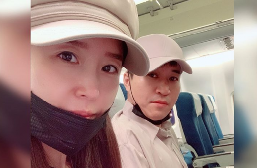 그룹 코요테 멤버 신지(왼쪽)와 김종민. /사진=신지 인스타그램 캡처