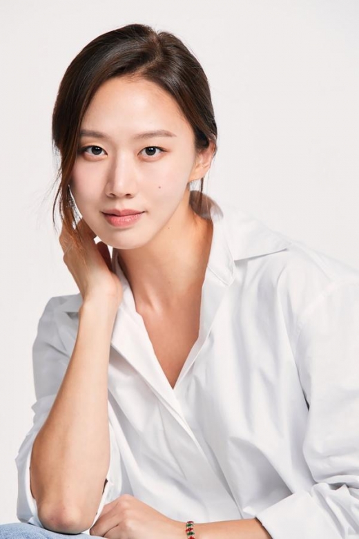 고성희, 에스엠팀과 전속계약 체결… 손예진·이민정 한 식구