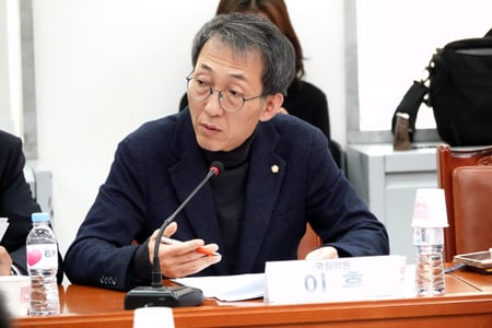       더불어빈주당 이훈 의원