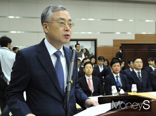 [머니S포토] 업무보고하는 김영대 서울고검장