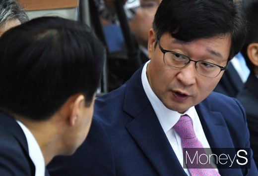 [머니S포토] 송경호 중앙지검 3차장 국정감사 출석