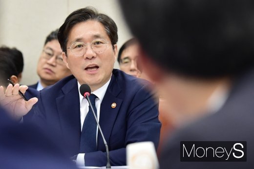 [머니S포토] 성윤모, 