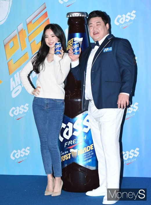 [머니S포토] 손나은·김준현, 카스의 새로운 모델