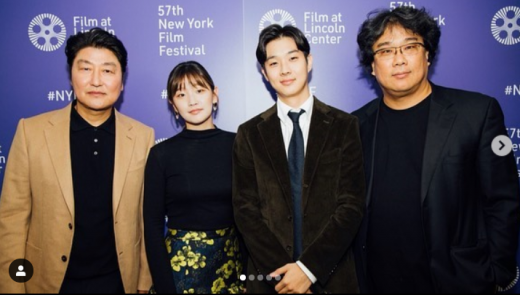 (왼쪽부터) 뉴욕 필름 페스티벌에 참석한 배우 송강호, 박소담, 최우식, 봉준호 감독. /사진=박소담 인스타그램 캡처