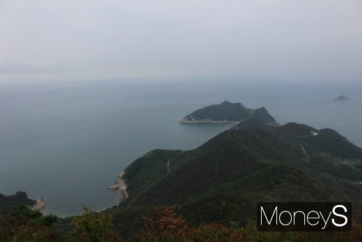 삼각산에서 본 광난두 서풍받이 전경. /사진=박정웅 기자