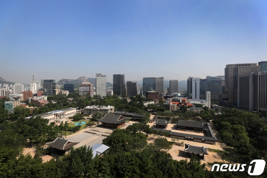 구름 한점 없이 맑은 하늘./사진=오장환 뉴스1 기자