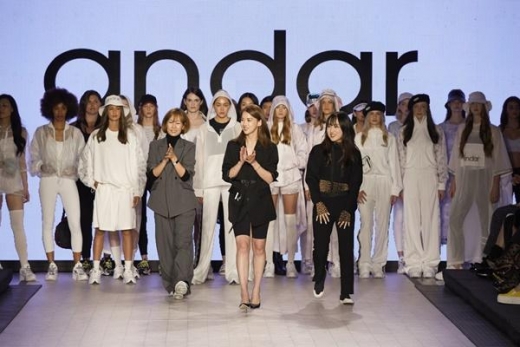 안다르, 'SS20 밴쿠버 패션위크' 참석… 플러스 사이즈 모델 등장