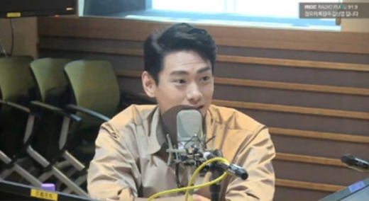 배우 유태오. /사진=MBC 라디오 '정오의 희망곡 김신영입니다' 보이는 라디오 캡처