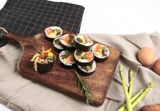 여우애김밥 제공