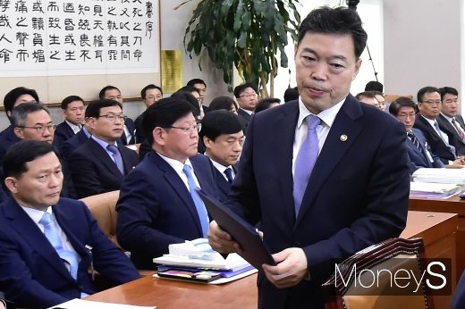 [머니S포토] 조국 장관 떠난 법무부 국정감사