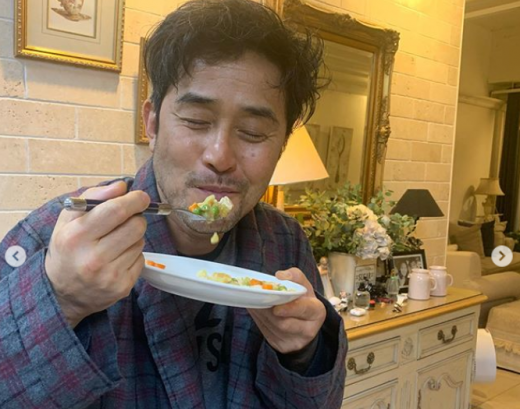 배우 최민수. /사진=강주은 인스타그램 캡처