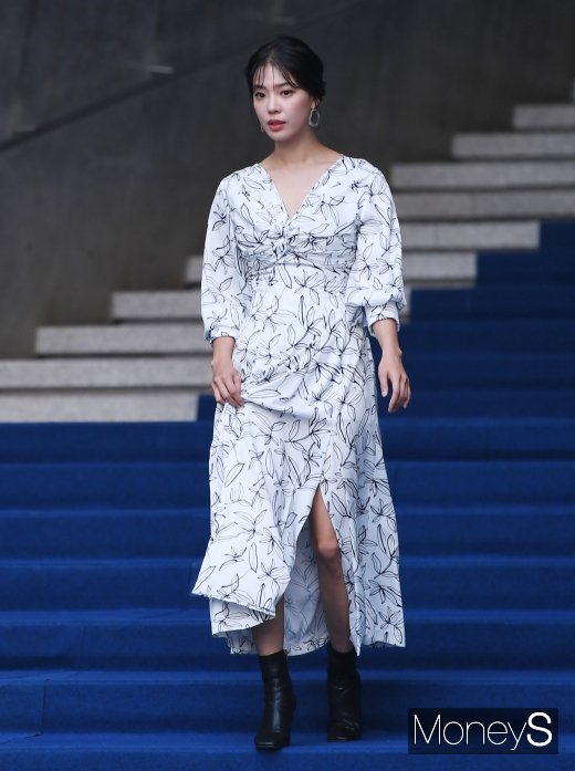 [머니S포토] 임세미 '조심조심'
