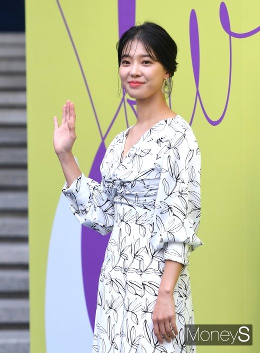 [머니S포토] 임세미, 러블리한 미소와 손인사