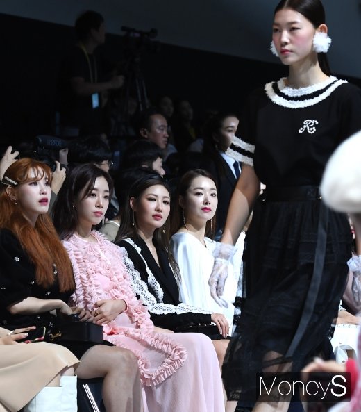 [머니S포토] 전효성·함은정·이사배·소이현 '어머 예쁘다'