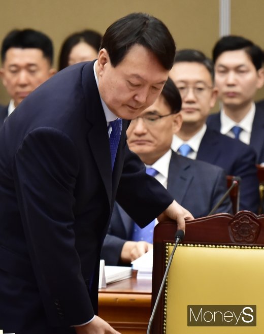[머니S포토] 국감에 참석한 윤석열 검찰총장