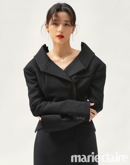 전지현. /사진=마리끌레르