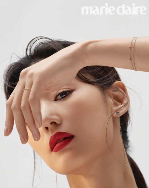 전지현. /사진=마리끌레르