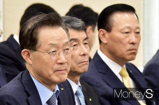 [머니S포토] 2019 정무위 종합국감 출석한 신보-산은-기업은행