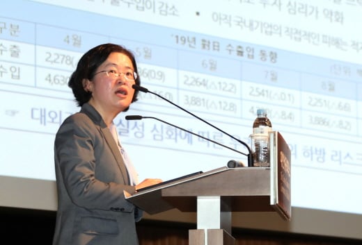 조성욱 공정거래위원장이 22일 세종대로 대한상의회관에서 열린 CEO 간담회에서 강연을 하고 있다. / 사진=대한상공회의소