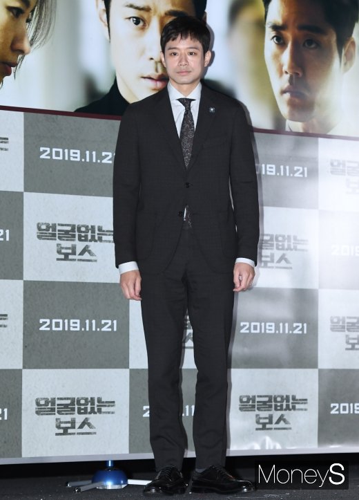 [머니S포토] 천정명, 딱 떨어지는 슈트핏