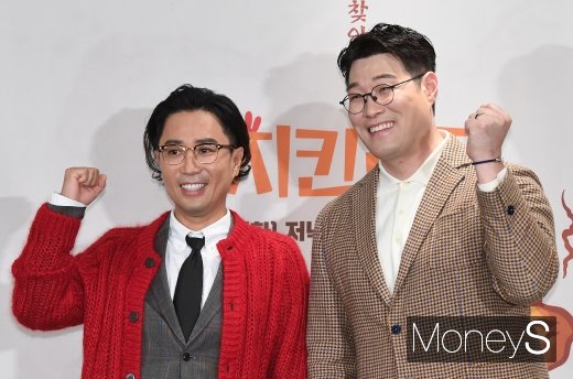 [머니S포토] 정재형·오세득 '치킨로드 파이팅!'
