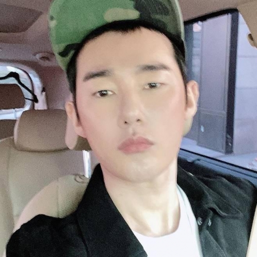 허지웅, 혈액암 완치 후 인스타그램 통해 환우들에 전한 '희망 메시지'