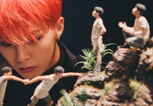 2015년 열린 지드래곤의 '피스마이너스원 : 무대를 넘어서(PEACEMINUSONE: BEYOND THE STAGE)' 현대미술 전시회. /사진=YG엔터테인먼트