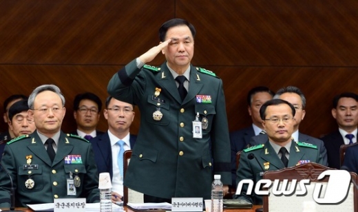 조현천 전 기무사령관(가운데). /사진=뉴스1  