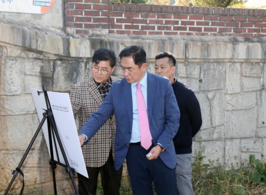 정장선 평택시장 주민편익시설사업지 찾아 ‘현장 행정’ 펼쳐. / 사진제공=평택시
