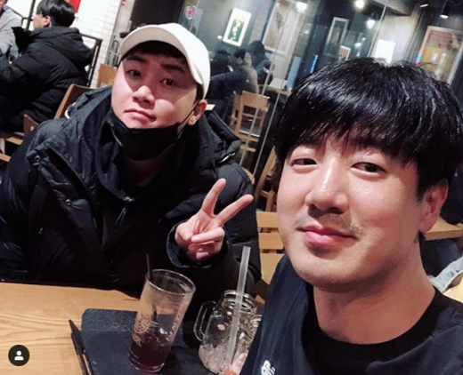 프로그래머 이두희(오른쪽)와 방송인 홍진호. /사진=이두희 인스타그램 캡처