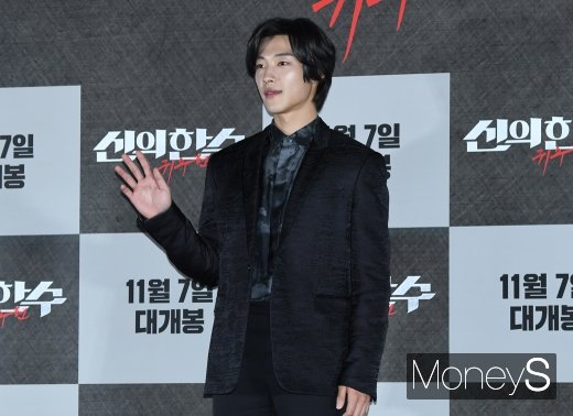 [머니S포토] 우도환, 복수의 외톨이