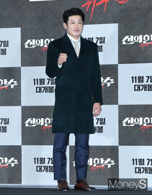 [머니S포토] 허성태, 한껏 꾸민 스타일링