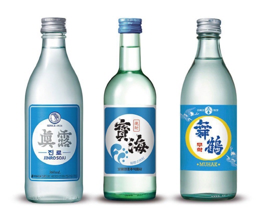 (왼쪽부터) 진로이즈백, 보해소주, 청춘소주 무학_사진제공= 각 사