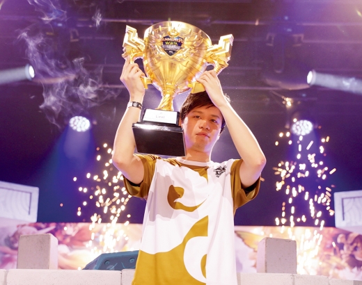 SWC 2019 월드결선에서 우승한 중국의 레스트 선수. /사진제공=컴투스