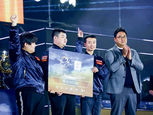 블소 토너먼트 2019 월드 챔피언십에서 우승한 중국의 Fear No One 팀. 사진제공=엔씨소프트