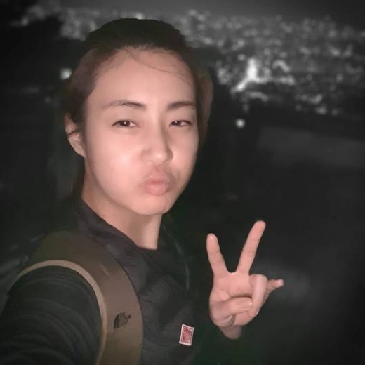 강소라, 츄리닝 입고 '아차산 야간산행'