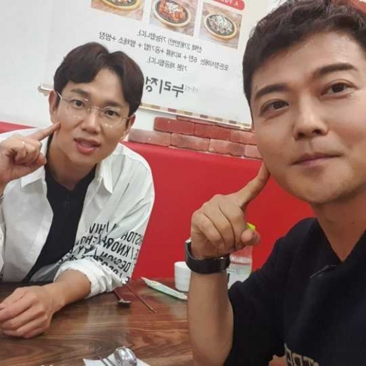 장성규(왼쪽) 전현무. /사진=장성규 인스타그램 캡처  