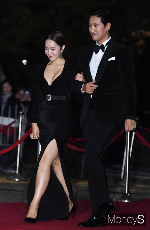 [머니S포토] 박지윤·신현준 '2019 대중문화예술상 MC'