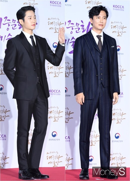 [머니S포토] 정해인·김남길, 우열을 가릴 수 없는 미남