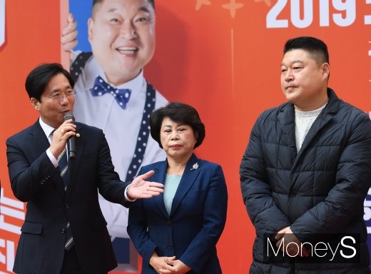 [머니S포토] 성윤모 산업통상자원부 장관 '함께해주신 모든분들 감사합니다'