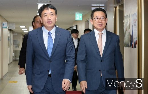 [머니S포토] 통일부 찾은 관광공사와 현대아산 대표