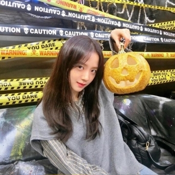 지수 사진 공개. /사진=지수 인스타그램 캡처  