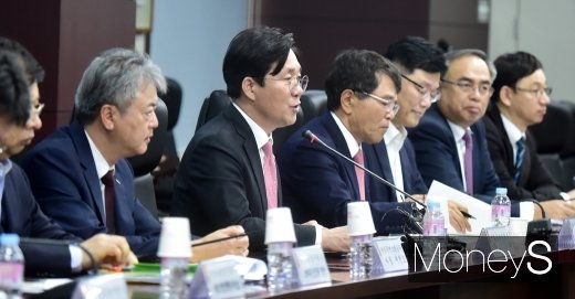 [머니S포토] 성윤모 